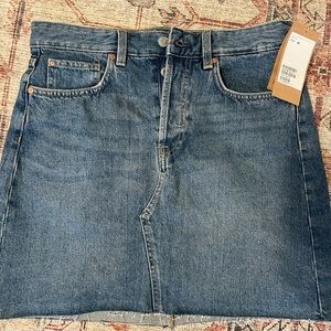 H&M Denim skirt NWT